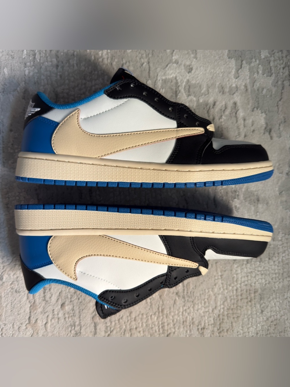 Jordan 1 Retro Low | Fragment x Travis Scott
